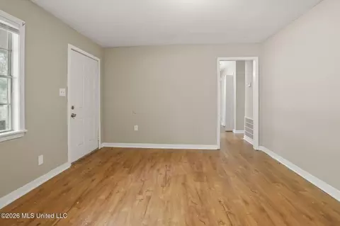 Living - 5656 Plemon St, Jackson, MS 39206 photo 21 of 28