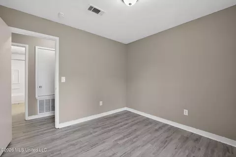 Bedroom - 1704 Brookhollow Cir, Jackson, MS 39212 photo 8 of 16