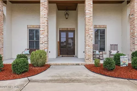 Exterior - 113 First Colony Blvd, Madison, MS 39110 photo 3 of 9