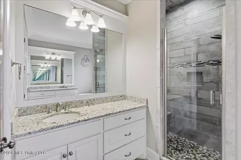 Bath - 113 First Colony Blvd, Madison, MS 39110 photo 1 of 5