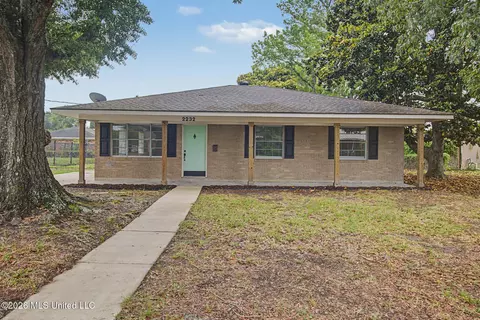 2232 Taylor Blvd, Gulfport, MS 39507