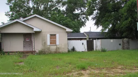 2405 23rd St, Gulfport, MS 39501
