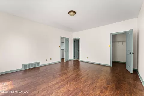Bedroom - 3558 Williams Brooke Ln, Hernando, MS 38632 photo 4 of 9