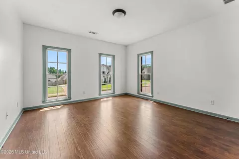 Living - 3558 Williams Brooke Ln, Hernando, MS 38632 photo 6 of 6