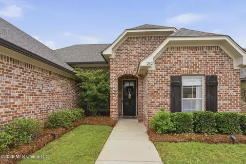 Exterior - 242 Stonebridge Blvd, Brandon, MS 39042 photo 2 of 3