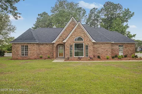 15407 Village Dr, Biloxi, MS 39532