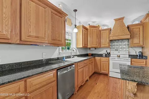 Kitchen - 161 Air Ranch Rd, Lucedale, MS 39452 photo 2 of 4