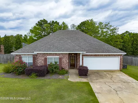 107 Copper Ridge Ln, Florence, MS 39073