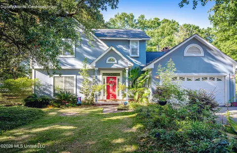 2619 Duck Lake Dr, Moss Point, MS 39563