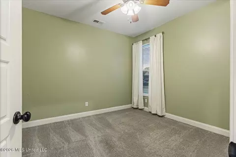 Bedroom - 2150 Watson Vw, Nesbit, MS 38651 photo 4 of 5