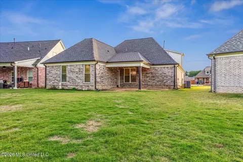 Exterior - 2150 Watson Vw, Nesbit, MS 38651 photo 7 of 8
