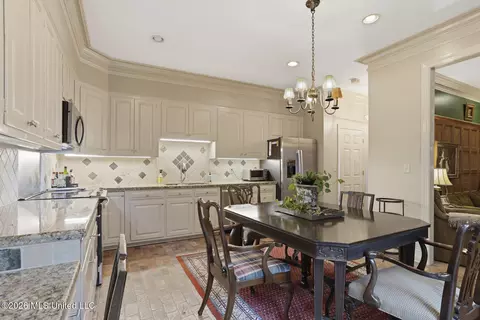 Kitchen - 243 Eastbrooke St, Jackson, MS 39216 photo 6 of 6