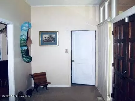 Entry Way - 415 Wilson Dr, Mccomb, MS 39648 photo 2 of 2
