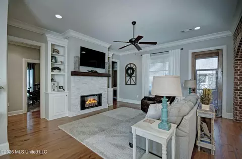 Living - 117 Sweetbriar Dr, Canton, MS 39046 photo 1 of 2