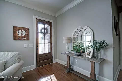 Entry Way - 117 Sweetbriar Dr, Canton, MS 39046 photo 1 of 3