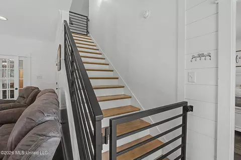 Entry Way - 5665 Mcingvale Rd, Hernando, MS 38632 photo 2 of 2