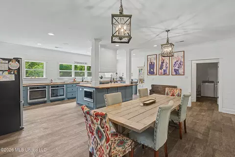 Dining - 5665 Mcingvale Rd, Hernando, MS 38632 photo 1 of 2
