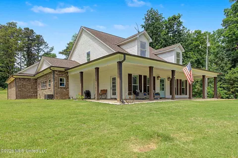 Exterior - 5665 Mcingvale Rd, Hernando, MS 38632 photo 3 of 12