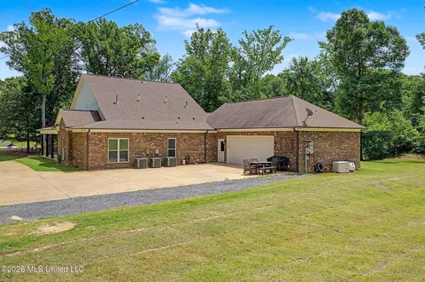 Exterior - 5665 Mcingvale Rd, Hernando, MS 38632 photo 12 of 12