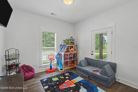 Bedroom - 5665 Mcingvale Rd, Hernando, MS 38632 photo 6 of 6