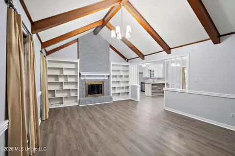 Living - 548 Vineland Dr, Jackson, MS 39212 photo 1 of 3