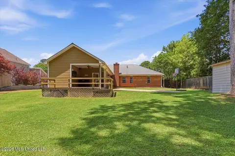 Exterior - 602 Treeline Dr, Brandon, MS 39042 photo 5 of 6