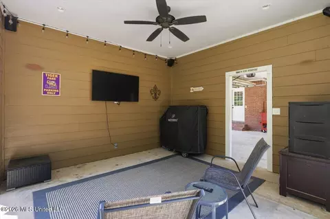 Exterior - 602 Treeline Dr, Brandon, MS 39042 photo 3 of 6