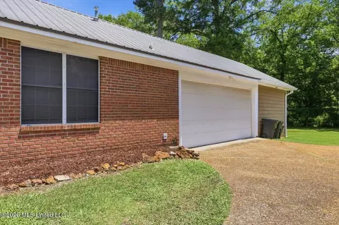 Other - 602 Treeline Dr, Brandon, MS 39042 photo 1 of 5