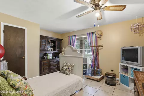 Bedroom - 221 Saint Augustine Dr, Madison, MS 39110 photo 1 of 3