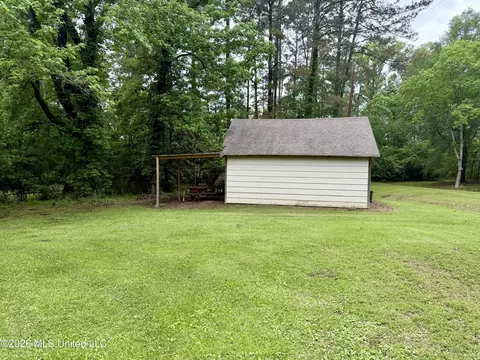 Exterior - 2112 Cleary Rd, Florence, MS 39073 photo 11 of 16