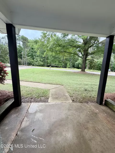 Exterior - 2112 Cleary Rd, Florence, MS 39073 photo 6 of 16