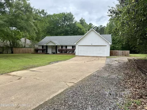 Exterior - 2112 Cleary Rd, Florence, MS 39073 photo 3 of 16