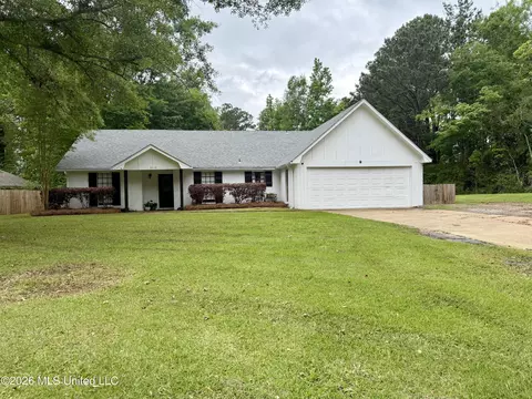 Exterior - 2112 Cleary Rd, Florence, MS 39073 photo 2 of 16
