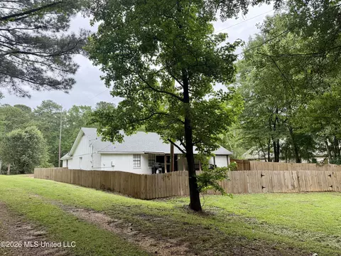 Exterior - 2112 Cleary Rd, Florence, MS 39073 photo 10 of 16