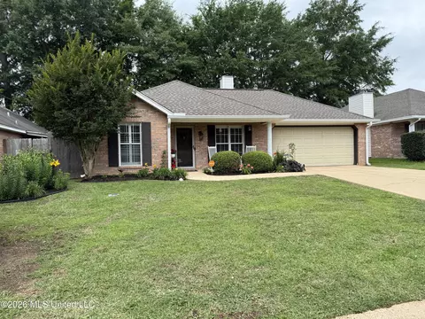 Exterior - 253 Sunchase Dr, Brandon, MS 39042 photo 2 of 6