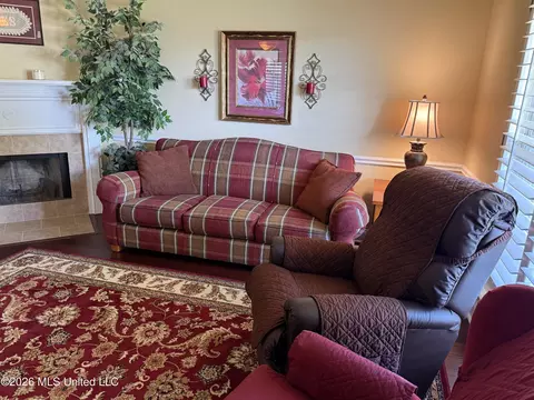 253 Sunchase Dr, Brandon, MS 39042