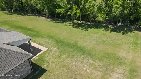 Exterior - 1626 Ashtons Ln, Hernando, MS 38632 photo 5 of 6