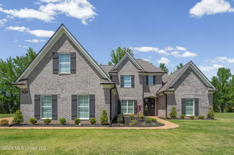 1626 Ashtons Ln, Hernando, MS 38632