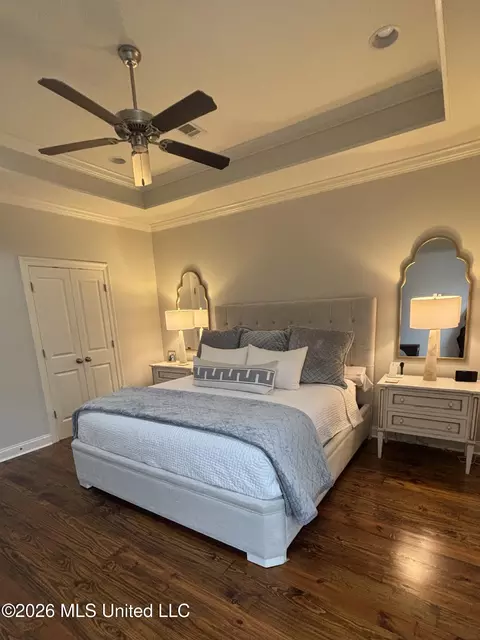 Bedroom - 320 Emerald Way, Brandon, MS 39047 photo 4 of 7