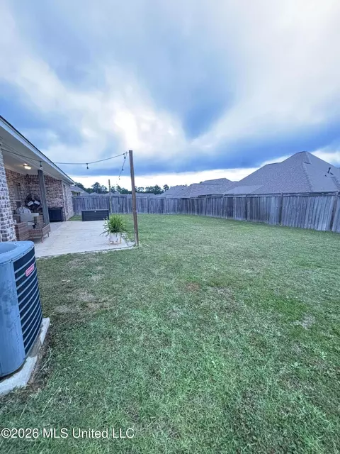 Exterior - 320 Emerald Way, Brandon, MS 39047 photo 7 of 7