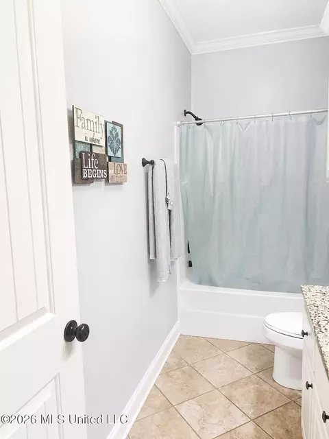 Bath - 114 Germany Dr, Canton, MS 39046 photo 2 of 2