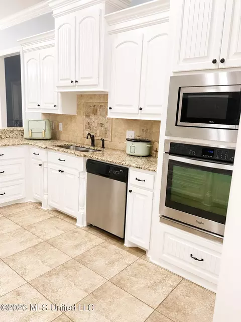 114 Germany Dr, Canton, MS 39046