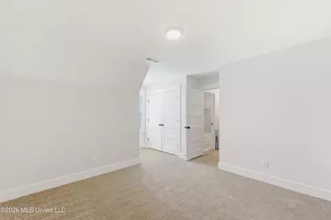 Bedroom - 1441 Clair Cir, Hernando, MS 38632 photo 4 of 5