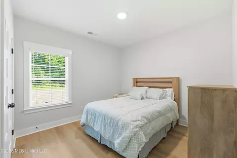 Bedroom - 1441 Clair Cir, Hernando, MS 38632 photo 3 of 5