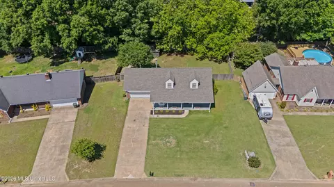 View/Area - 121 Keestone Dr, Senatobia, MS 38668 photo 2 of 3