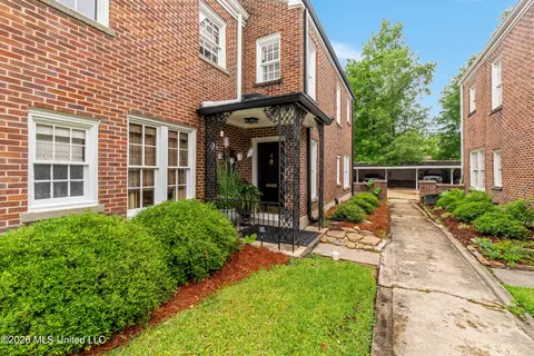 112 2nd Ave #4, Hattiesburg, MS 39401