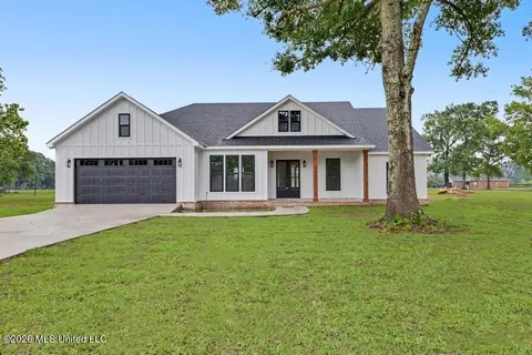 13178 Hwy 613, Lucedale, MS 39452
