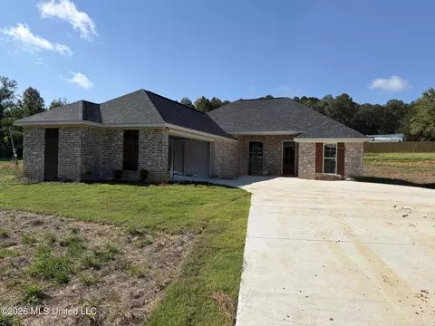 28118 U S 51, Crystal Springs, MS 39059