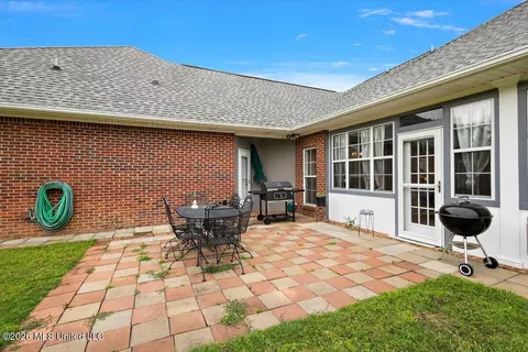 Exterior - 136 Mccullough Ln, Flora, MS 39071 photo 7 of 9