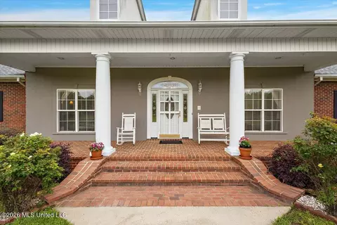Exterior - 136 Mccullough Ln, Flora, MS 39071 photo 4 of 9